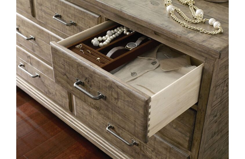 FARMSTEAD DRESSER Room 3