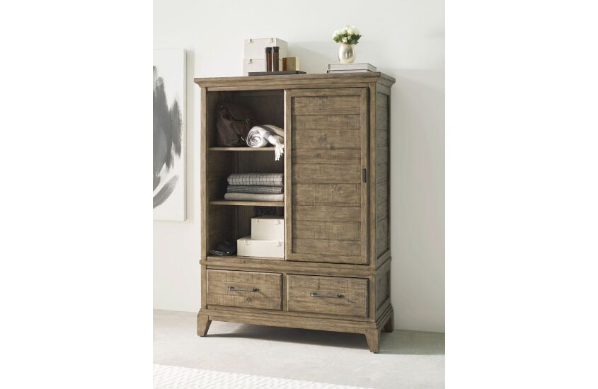 WHEELER DOOR CHEST Room 2