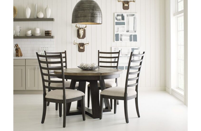 BUTTON DINING TABLE Room