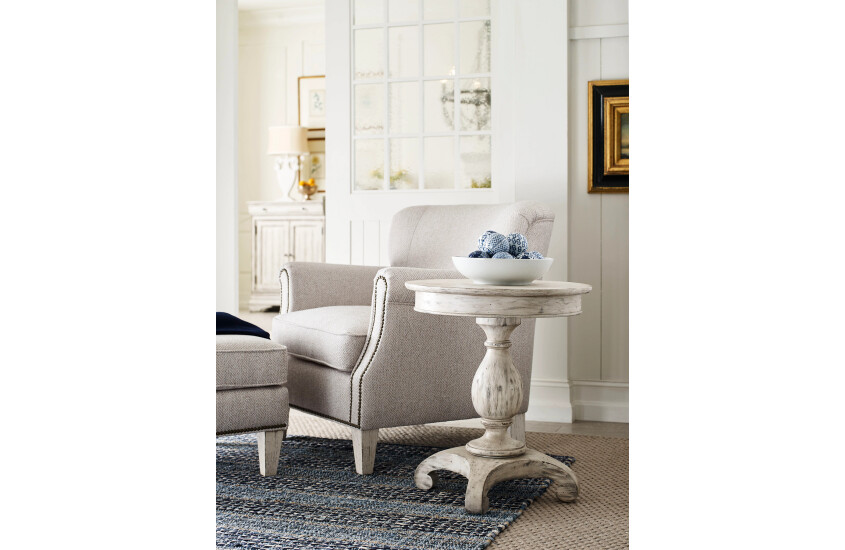 KELSEY ROUND END TABLE Room