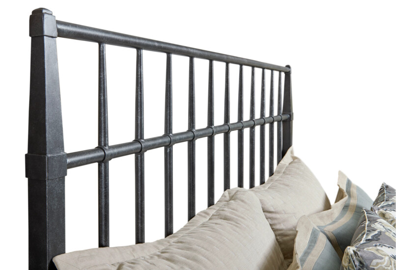 SYLVAN QUEEN METAL BED - COMPLETE Room 2